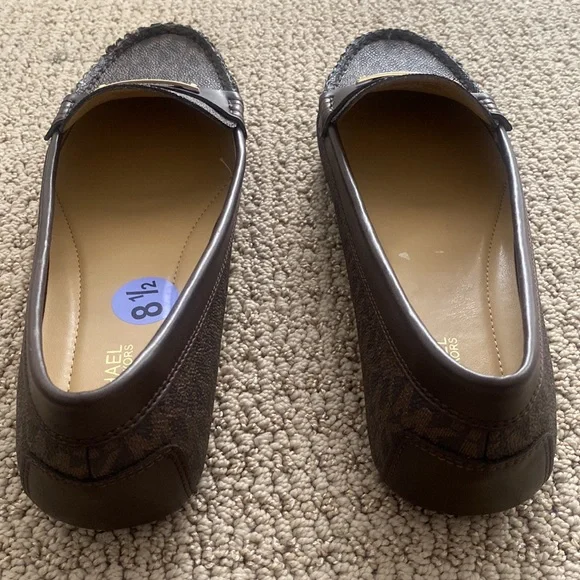 Micheal Kors Loafers Size 8.5 - Picture 6 of 6